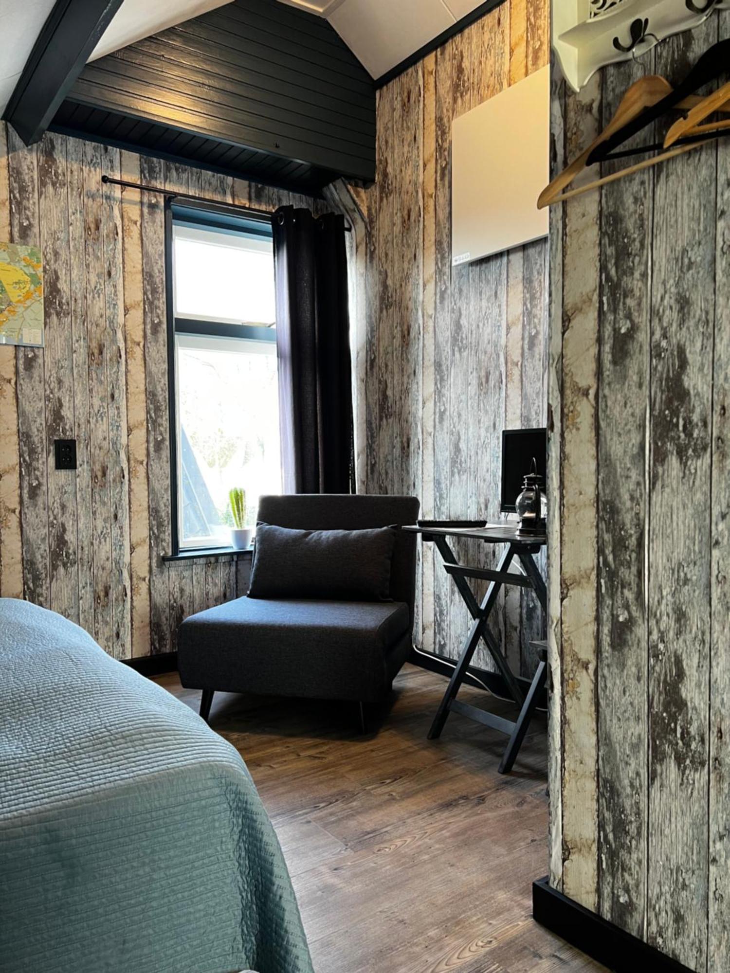 Bed&Breakfast Jonker ブールグ・ハームステーデ エクステリア 写真
